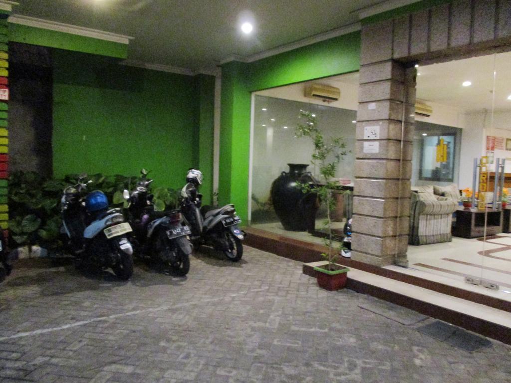Hotel Caravan Jakarta Extérieur photo